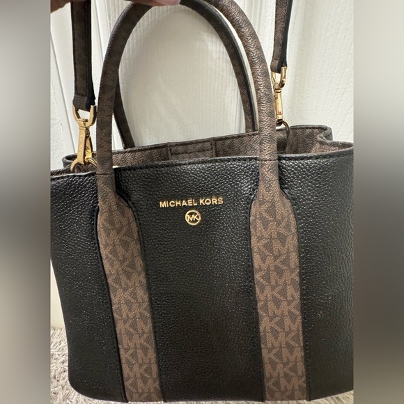 Mini MK Satchel Pebbled Leather Bag! - Picture 5 of 9